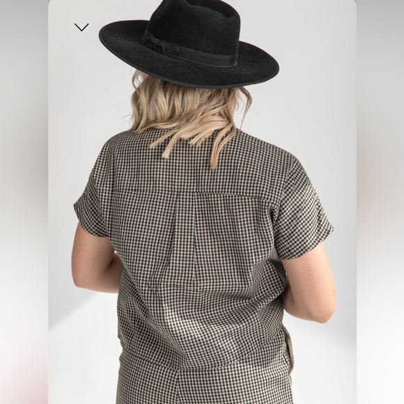 The Kathleen Checkered Blouse in Black & Taupe - Picture 5 of 6
